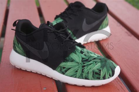 cannabis nike schuhe